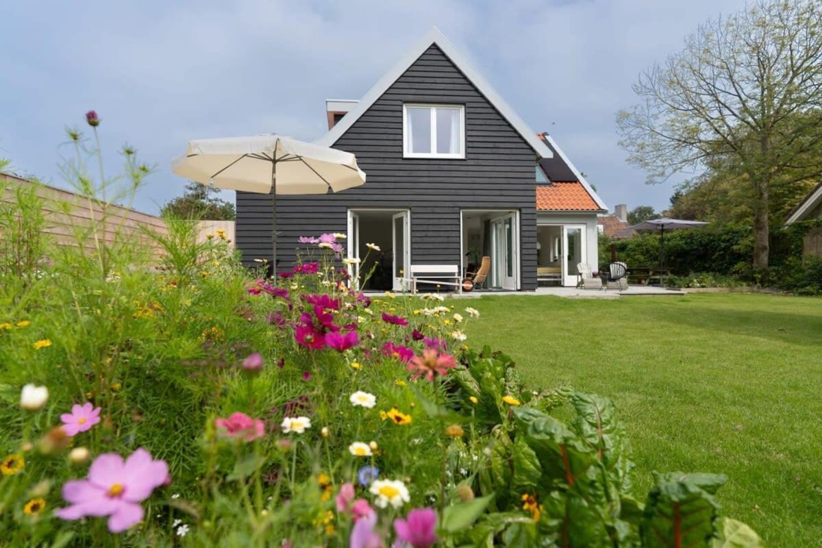 New Hello Zeeland - Vakantiehuis Jhr De Casembrootplein 19 Domburg Bagian luar foto